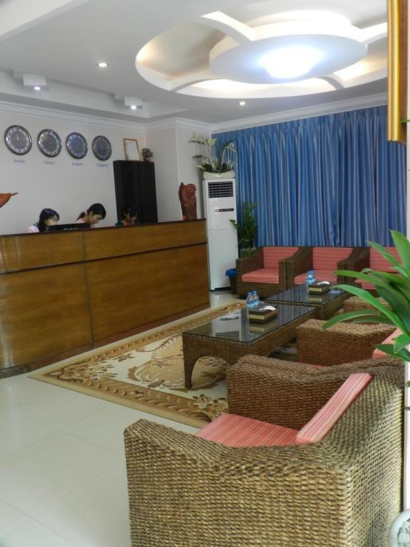 Real Link Hotel Rangoon Buitenkant foto